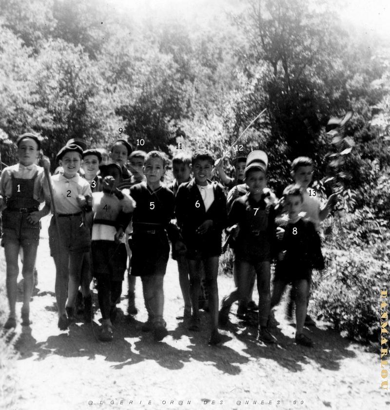 VILLE D ORAN ORE LUCHON 1954 L EQUIPE DES TOUAREGS.JPG